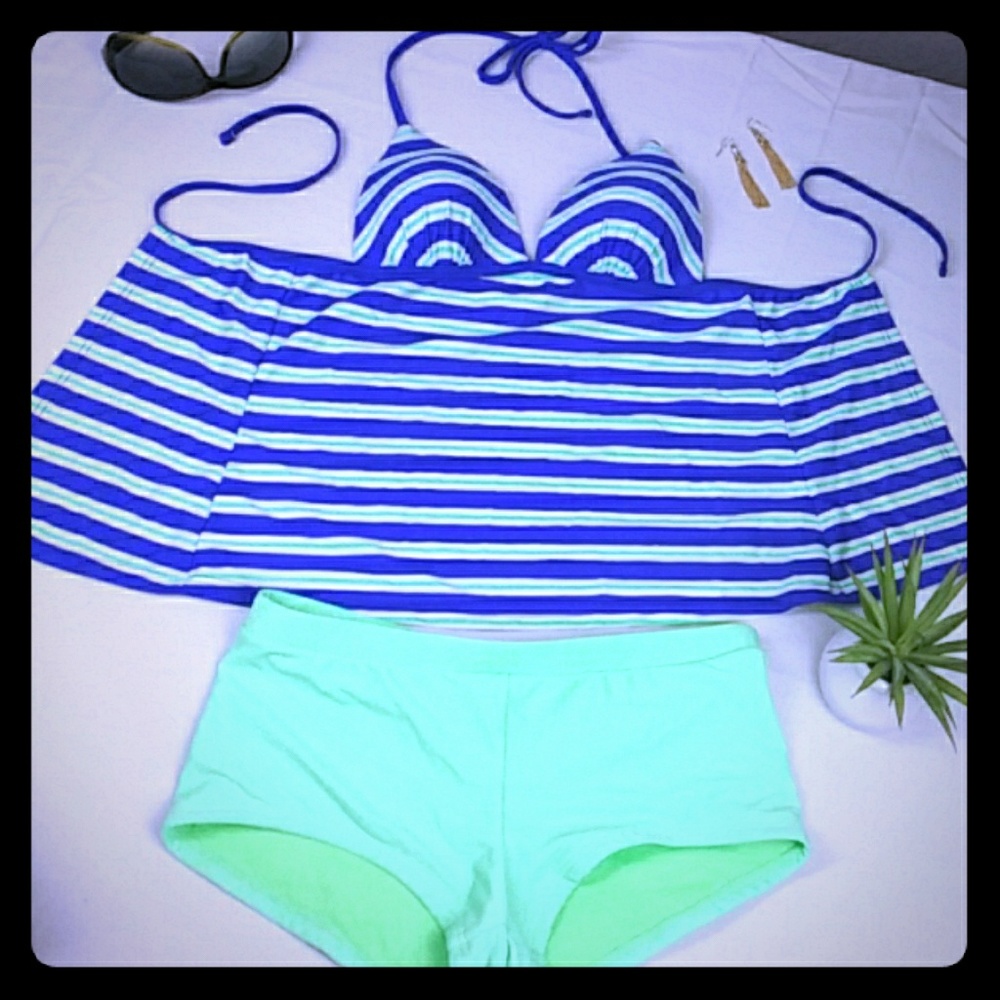 🎈S.O. Women Two Pieces Blue/Green Swimsuit SZ S/M- Not Available